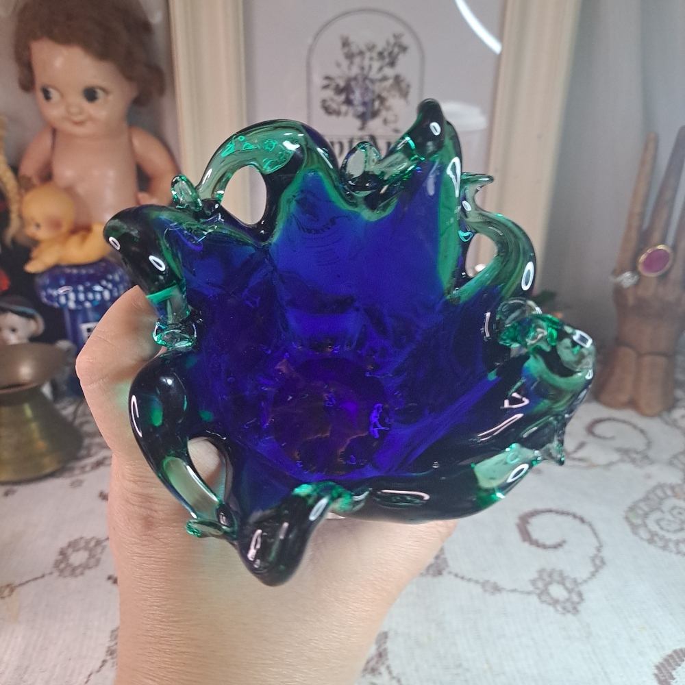 Spectacular Royal Blue and Teal Murano Vase 5 inches Tall